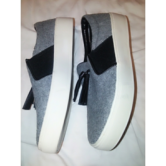 Sz.5M Womens Marc Fisher LTD Sadee Tassel Shoes - Picture 2 of 10